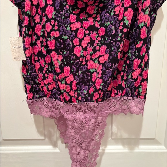 FREE PEOPLE Bare it all bodysuit - Picture 3 of 10